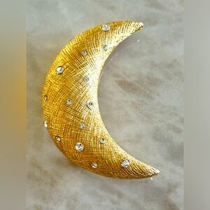 CHRISTIAN DIOR Crescent Half Moon Pin Brooch Brushed GT Metal, RS Signed